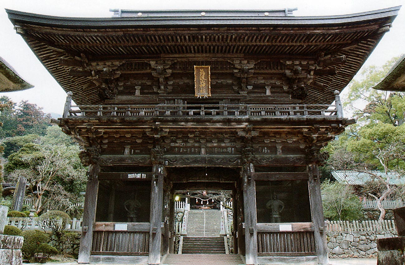仁王門（桜門） 現筑波山神社･随身門